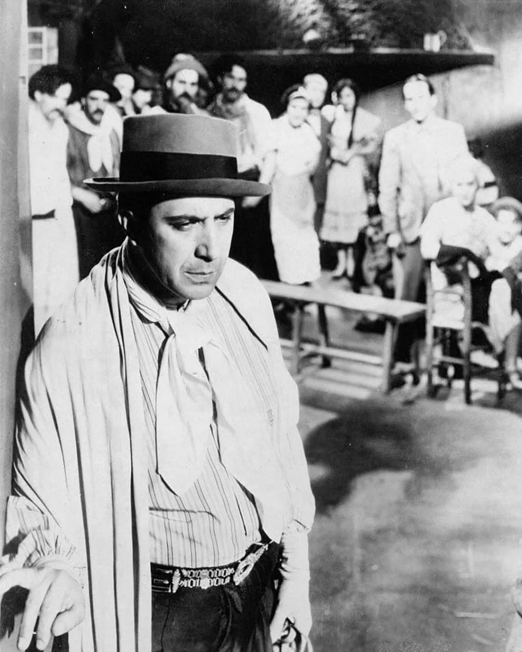 كارلوس غارديل في دوره في فيلم «أضواء بوينس آيرس»، 1931.