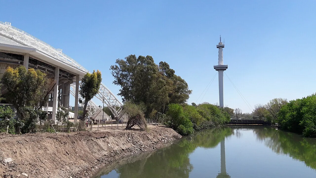 حديقة روكا الرياضية: من «مزرعة الطاحونة» ومكبّ سولداتي إلى أكبر ملعب تنس في أمريكا الجنوبية