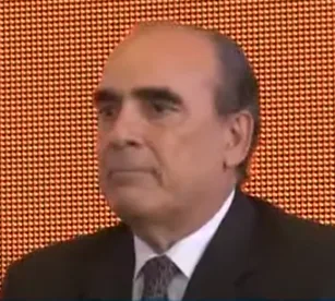 غيشيرمو فرانكوس، الذي تولّى رئاسة الحزب الاتحادي على المستوى الوطني في أواخر التسعينيات