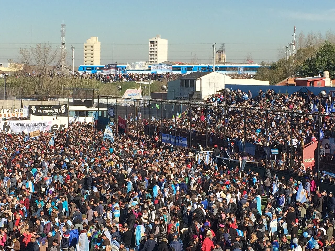 حزب النصر: الحزب الذي أُسّس لتجميع أنصار كريستينا فرنانديز دي كيرشنر من خارج البيرونية الرسمية