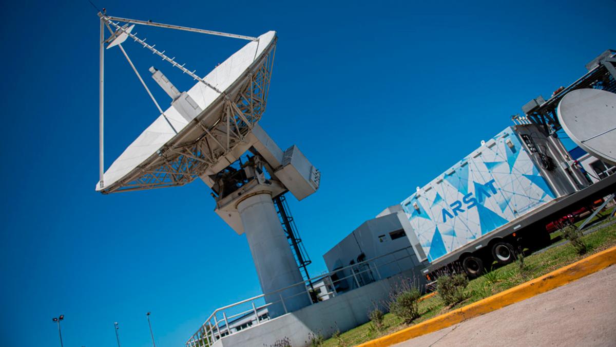 نمت إيرادات شركة أرسات Arsat بنسبة أكثر من 800% في السنوات الأربع الماضية